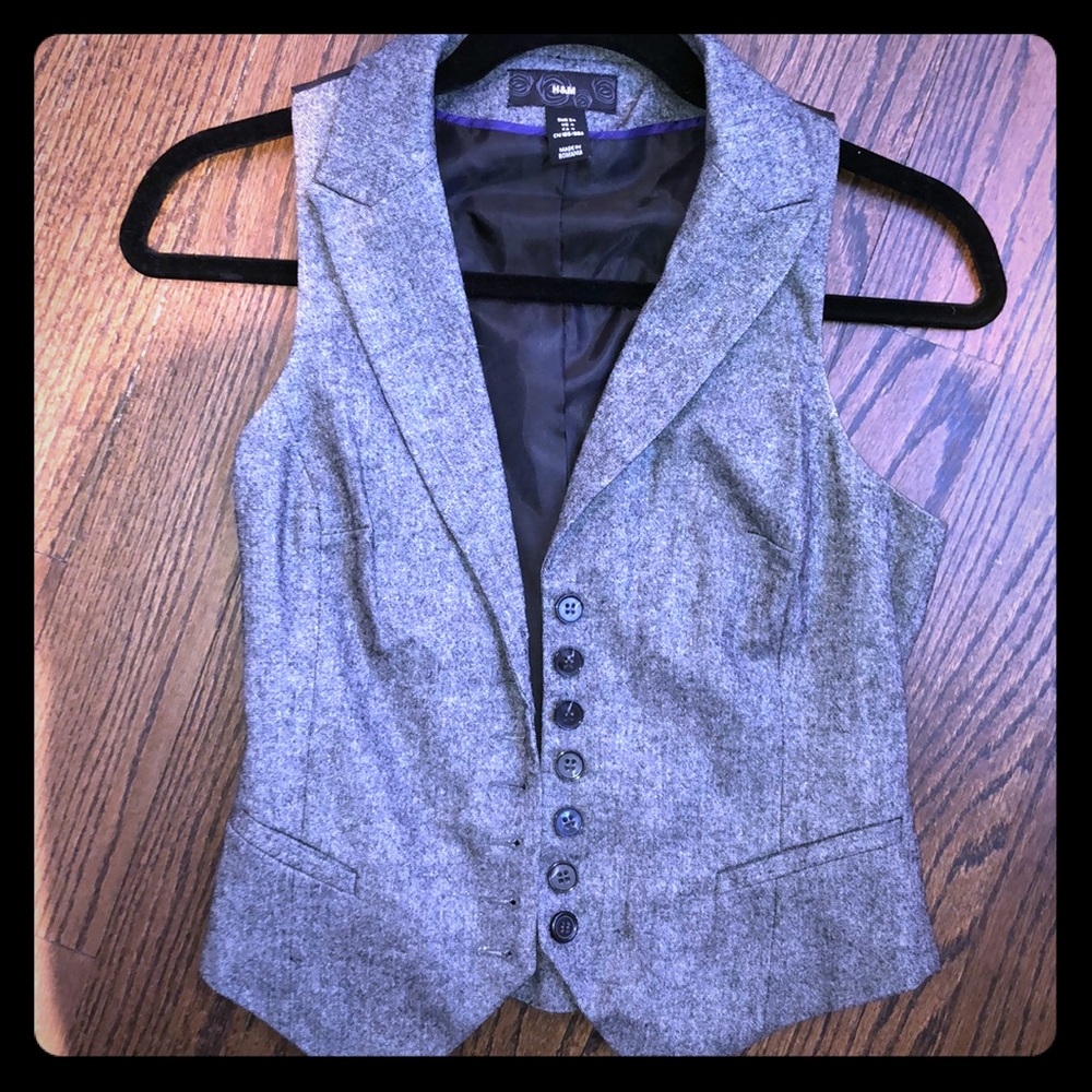 Like New H&M vest